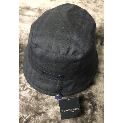 NWT Burberry Bucket Hat Size Small 5029893353265 eb-26733823